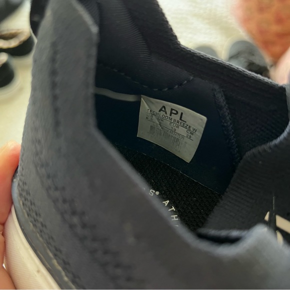 APL | Techloom navy sneakers - Picture 3 of 5